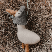Handmade Amy Duck Hanging Biodegradable Needle Felt Easter Decoration