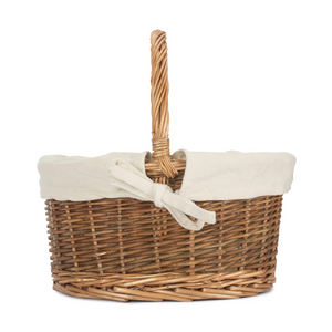 The Country Basket With White Lining