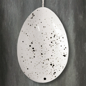 Porcelain egg-Bird speckles