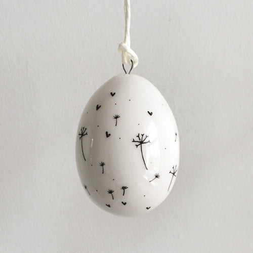 Porcelain egg-Dandelion