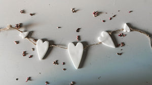 Porcelain garland-Hearts
