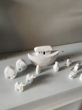 Porcelain Noah’s ark set