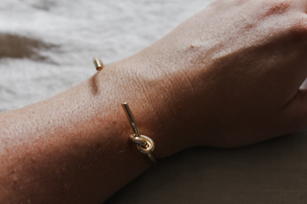 Tamara Knotted Brass Cuff