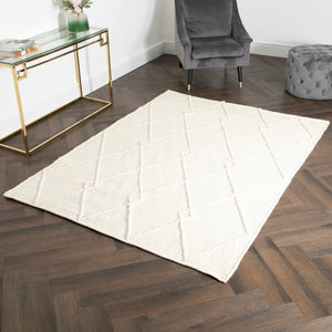 Cream Diamond Pattern Rug