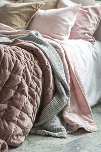 Vintage Quilt Bedspread- Rose