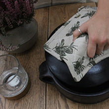 Recycled Honey Bee Trivet