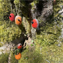 Handmade Felt Country Robin Hanging Decoration