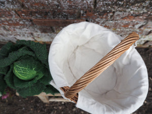 The Country Basket With White Lining