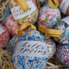 Liberty Hanging Eggs
