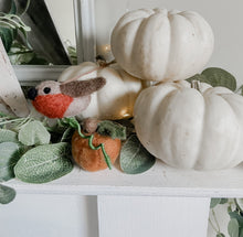 Handmade Felt Country Robin Hanging Decoration